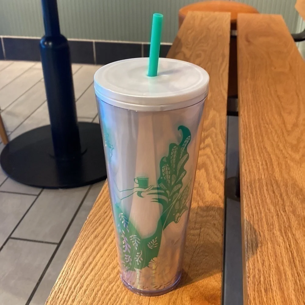Starbucks really pretty